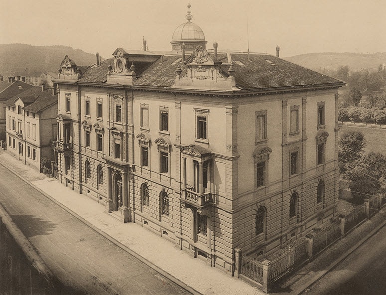 Bank in Winterthur building in 1894