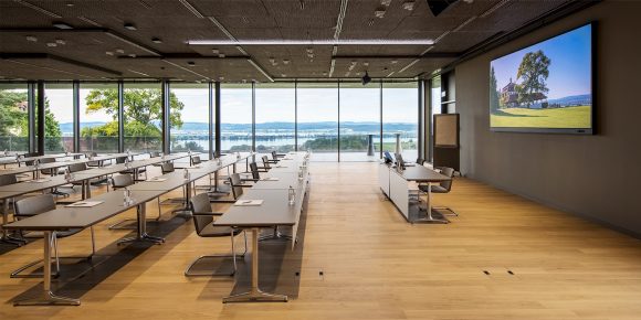 Panoramic hall with classroom-style seating