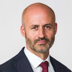 Portrait of Arnaud Pascaud, Responsable régions, Global Wealth Management