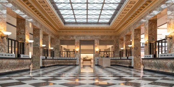 UBS-Zentrale, Marmorhalle