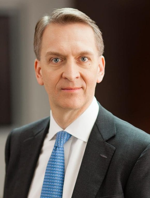 Portrait of Bruce Flatt