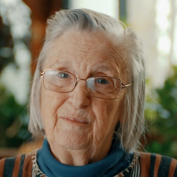 Photo of Elinor Ostrom