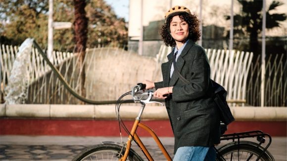 Woman with a bikecycle