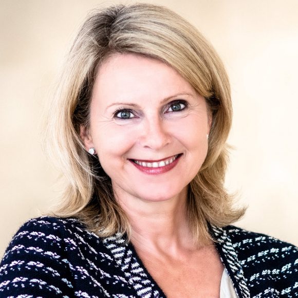 Portrait of Christine Novakovic