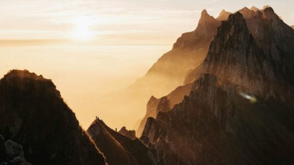 Sunlight Mountain Peaks Landscape