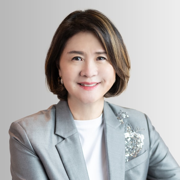 Ms. Amy Lo