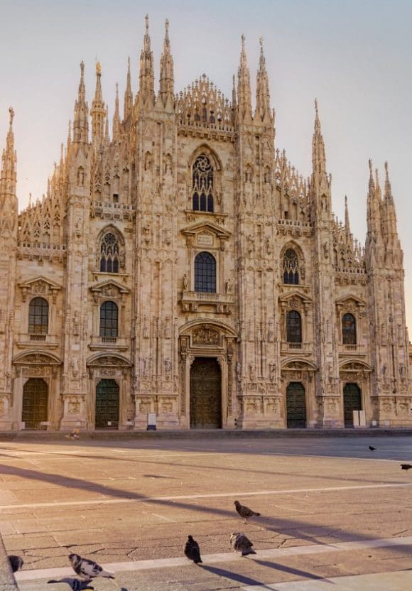  Milan Cathedral at sunrise