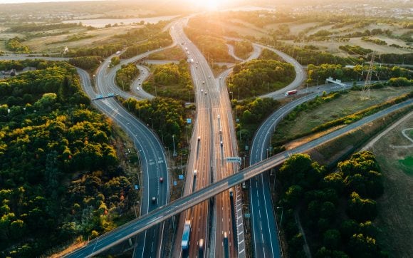 Icon or image representing investments in global infrastructure assets.”Soluzioni su misura / Unified Global Alternatives