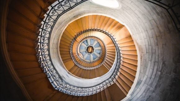 UBS AM's alternative credit platform