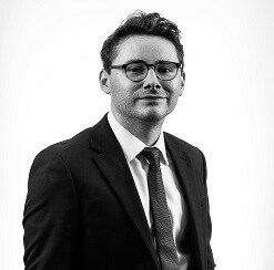 Portrait photo of Lewis Lucchesi